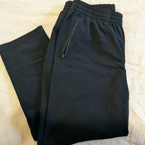 Outdoor Voices RecTrek Pant in Black, L